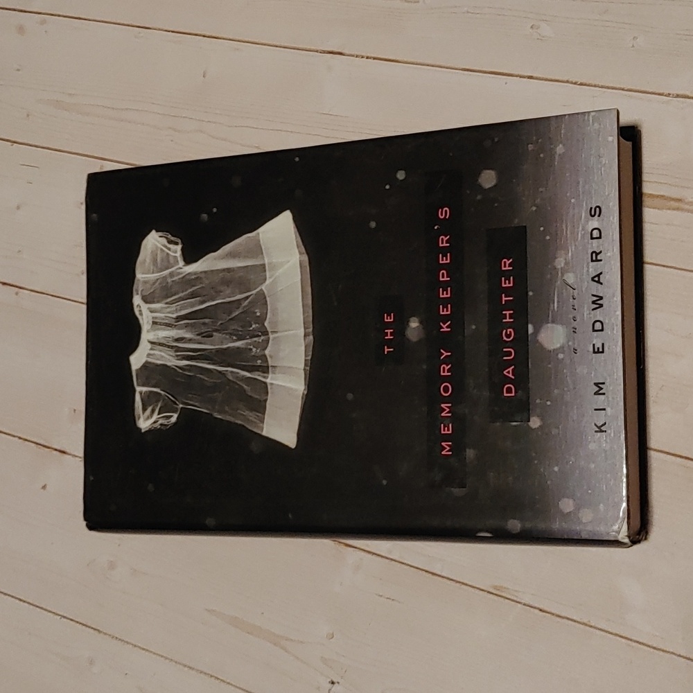 The Memory Keeper's Daughter Adult Novel  Fiction Bestselling Book Kim Edwards